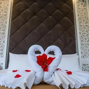 Vinea Hotel